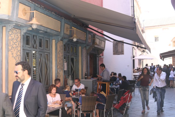 Casa La Viida Outdoor seating